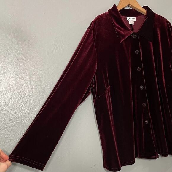 K Woman Plus Size 22W Burgundy Wine Velvet Open Back Top Regencycore Evening - Picture 2 of 10